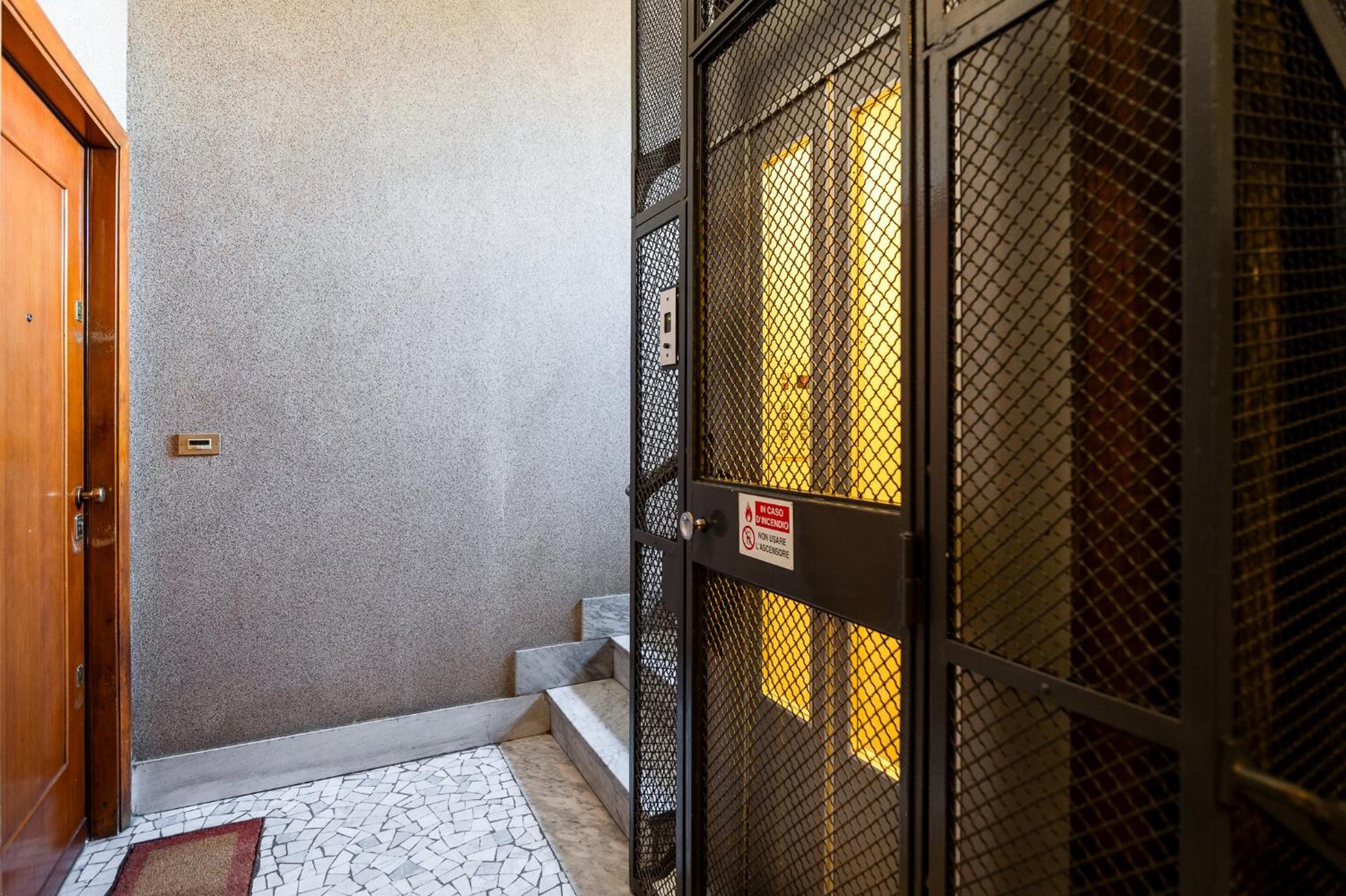 Appartamenti In Centro - Biancospino Apartments Milan Bagian luar foto